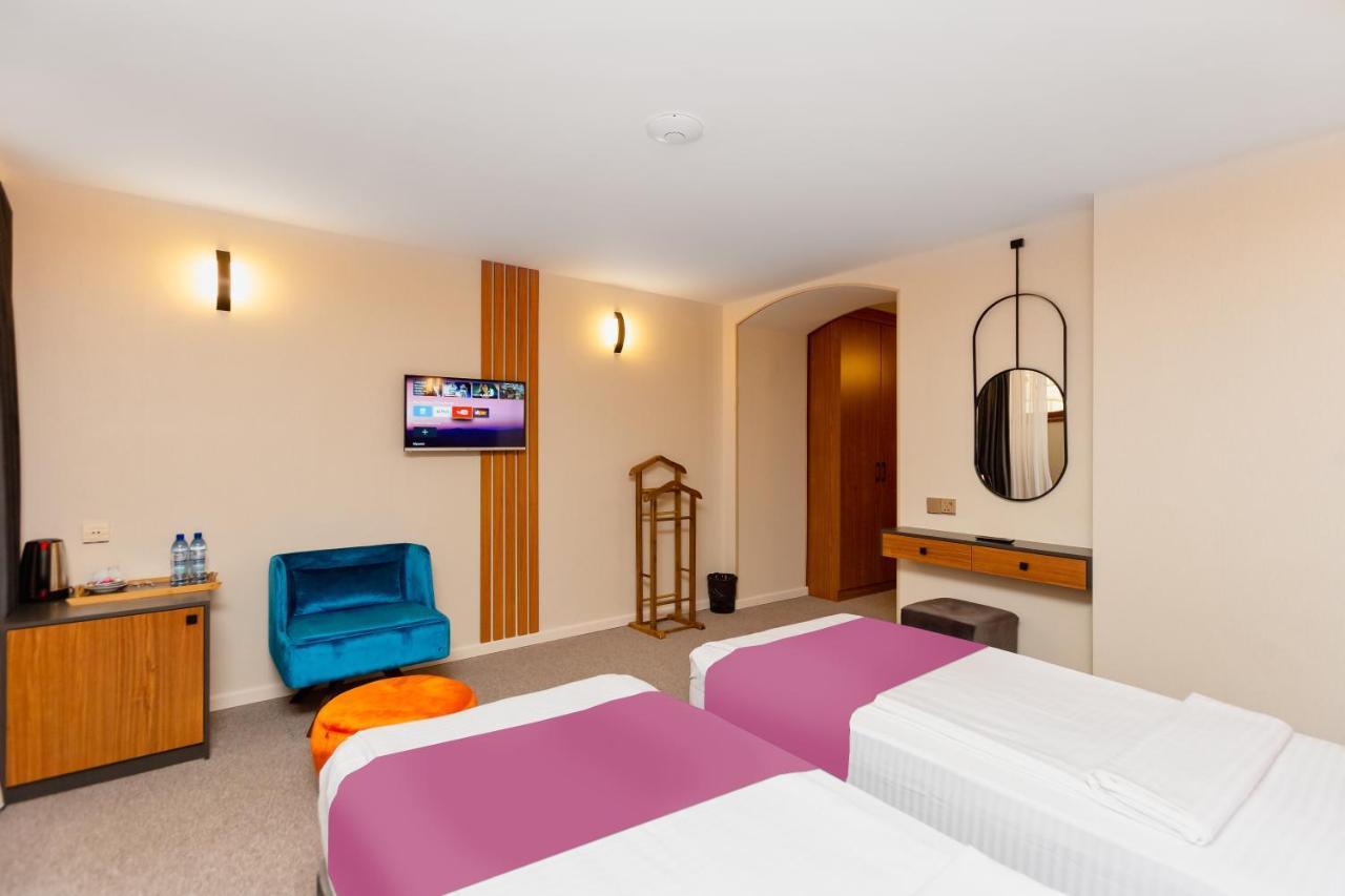 Eleven Hotel 4*